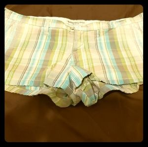 Abercrombie plaid shorts sz. 8